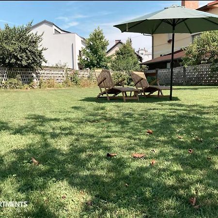Huge Bbq Garden 2, Spacious Flat, Ac, Free Parking 2 Ljubljana Exteriör bild