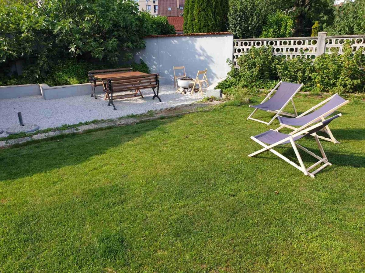 Huge Bbq Garden 2, Spacious Flat, Ac, Free Parking 2 Ljubljana Exteriör bild